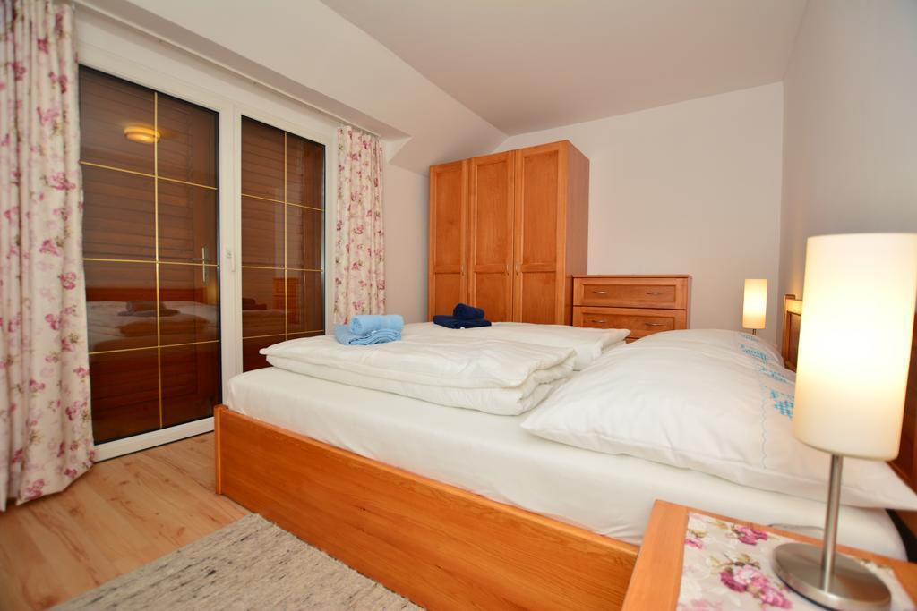 Virágoskert Apartman Heviz Quarto foto