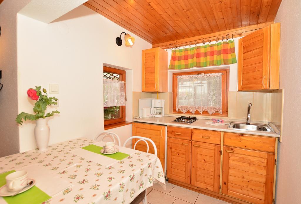 Virágoskert Apartman Heviz Exterior foto
